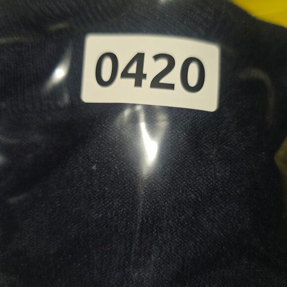 Eddie Bauer, Button Up, Paisley, Crewneck Cardigan with Sweater Back Medium - Picture 10 of 10